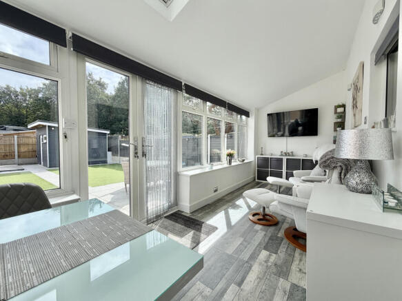 3 bed Semi-Detached for sale Image 12