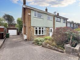 32, Wetherby Drive, Royton OL2 5SZ