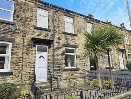Prospect Terrace, Cleckheaton, BD19