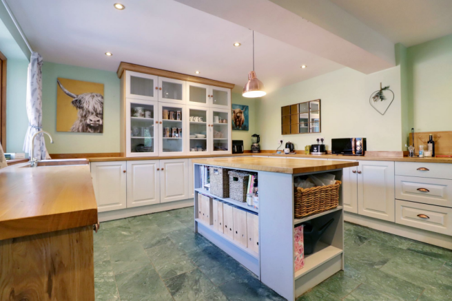 Impressive Open Plan Dining Kitchen