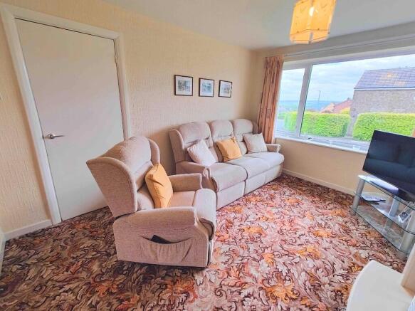 62 Windmill Drive, Northowram, HX3 7DF photo 5