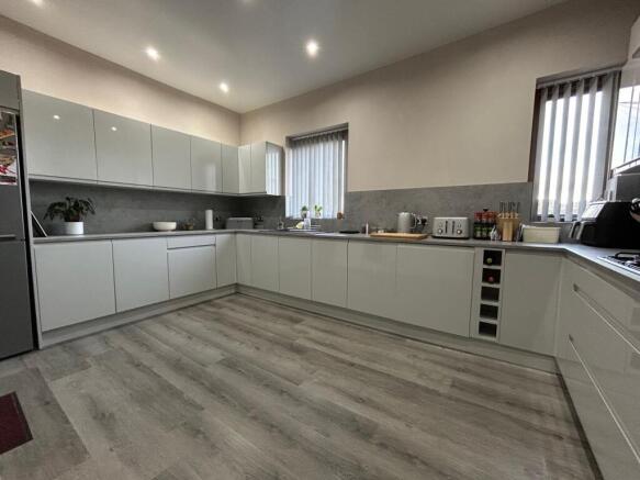 3 bed End of Terrace for sale Image 7