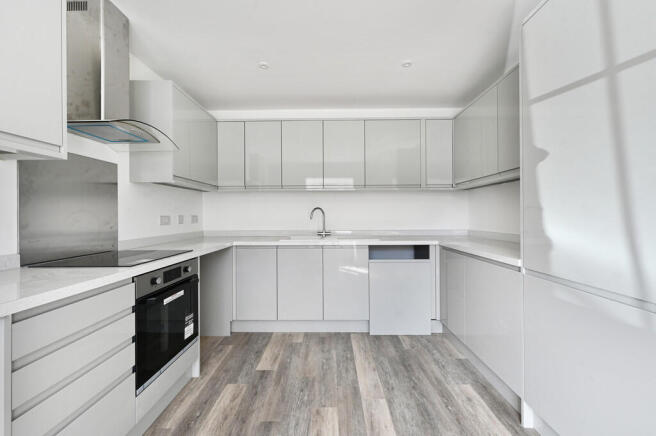 plot-15-fairlight...