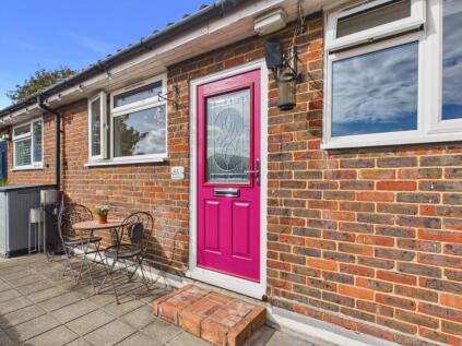 Wheatsheaf Lane, Staines-upon-Thames, Surrey, TW18