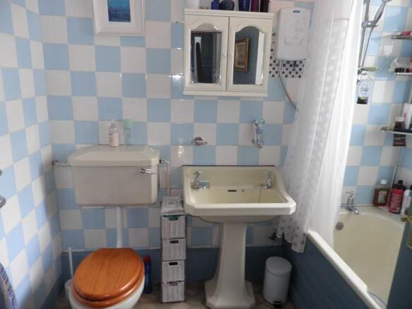 Photo 11