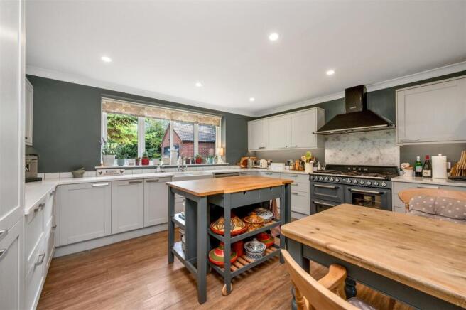 94 Grantham Road WEB PH-53.jpg