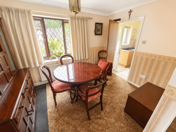 Watermeadow Drive, Watermeadow, Northampton NN3 photo 4
