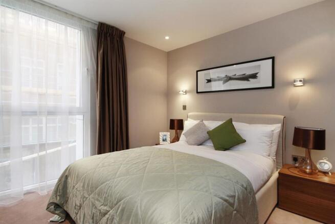 bedroom 1.JPG