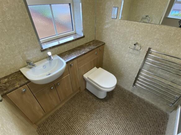 Fully fitted Shower Room