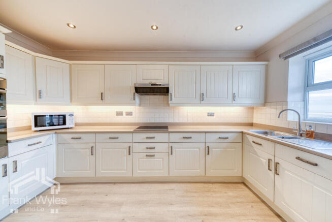 _D750473_LuminarNeo-edit