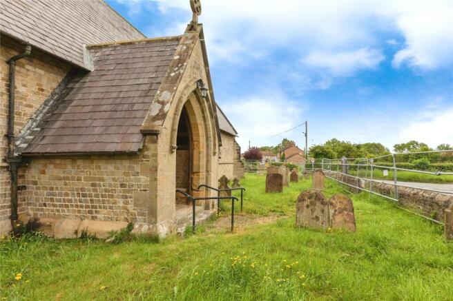 Detached for sale Image 12