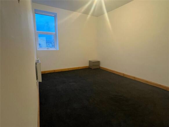 1 bed Semi-Detached to rent Image 4