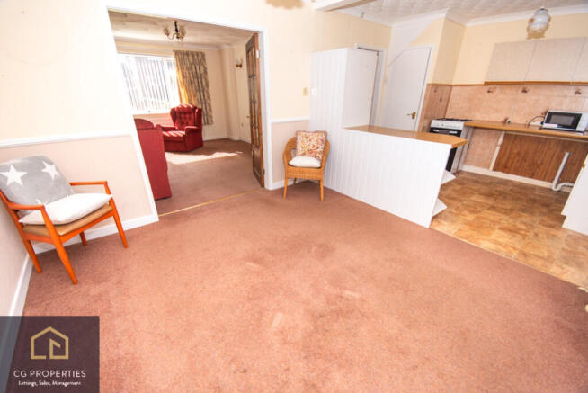 Newsam Road, Kilnhurst photo 4