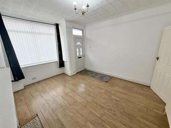 Clumber Street, Kirkby-in-Ashfield, Nottingham photo 3