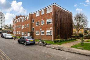 1, Hill Court, Deer Park Close, Kingston Upon Thames KT2 7TN