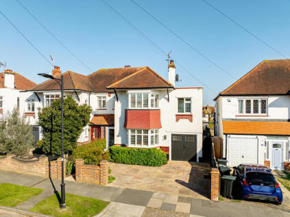Cottesmore Gardens, Leigh-on-sea, SS9