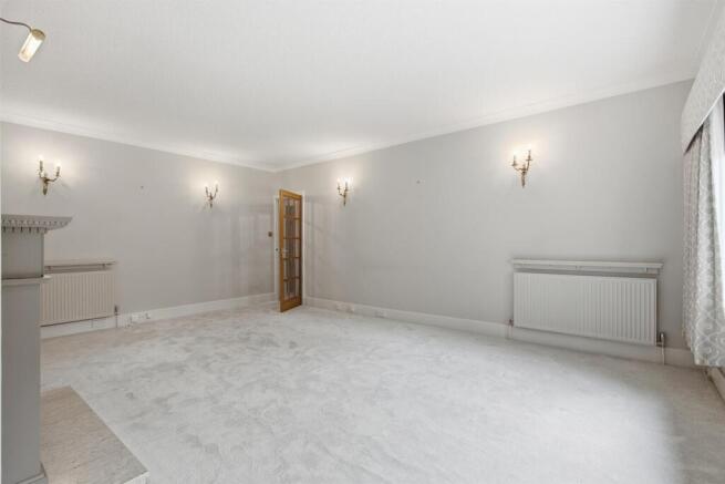 3 bed Detached for sale Image 6