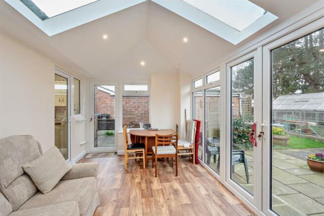 8587364-interior03-800.jpg