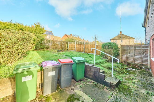 49 Gloucester Avenue, Dawley, Telford, Shropshire TF4 2HX photo 3
