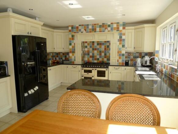 Photo 11