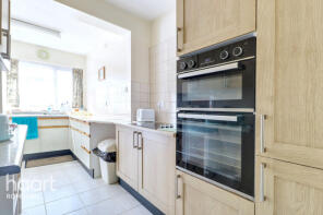 47, Weald Way, Romford RM7 9PH
