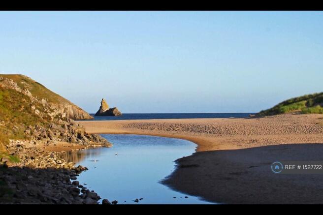 Beach 15 Min Walk