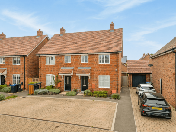 Hedgehog Way, Berkhamsted