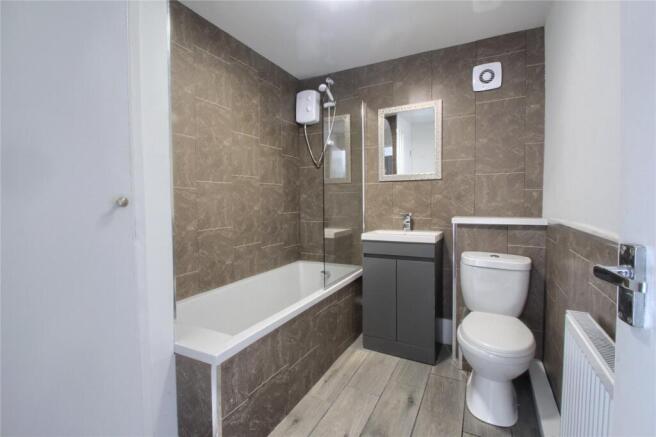 2 bed Terraced for sale Image 6