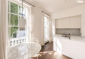 Flat 3, 52, Gloucester Street, London SW1V 4EH
