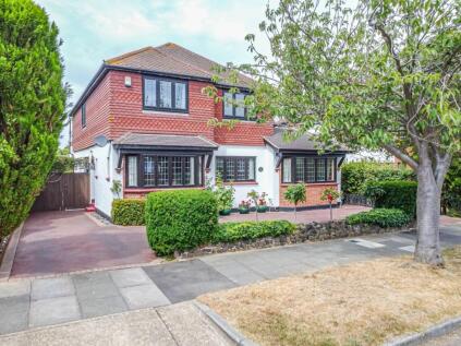 Branscombe Gardens, Thorpe Bay, SS1