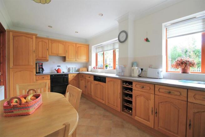 Kitchen / Breakfast