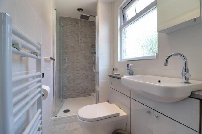 Shower Room (First Floor)