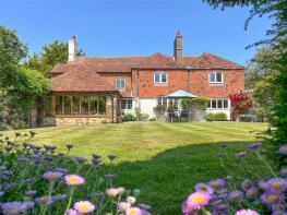 Gatehurst, Pett Road, Hastings TN35 4HG