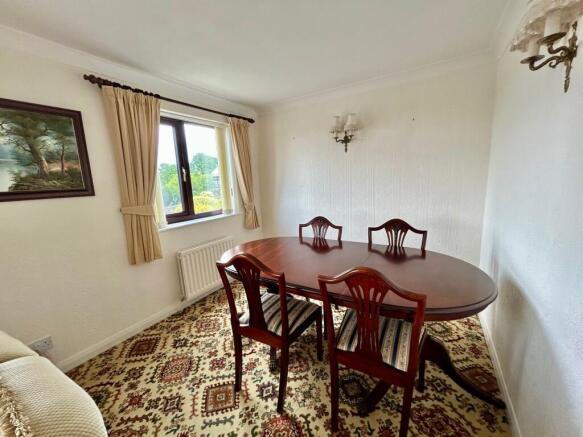 2 bed Detached Bungalow for sale Image 5
