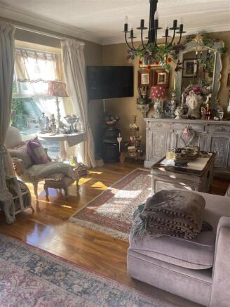 Living/Dining Room