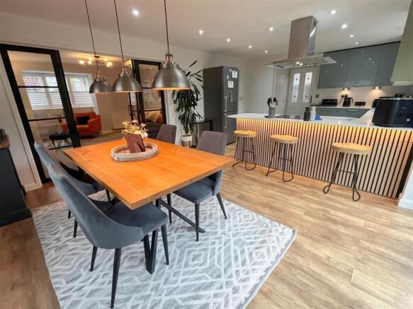 Dining Kitchen