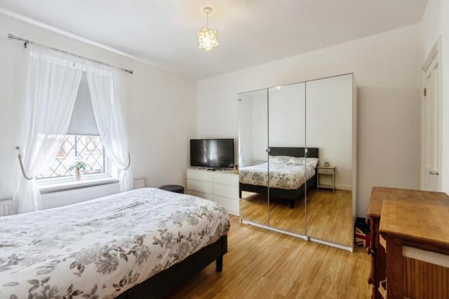 3 bed Terraced for sale Image 7
