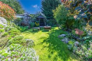18, Heywood Drive, Luton LU2 7LW