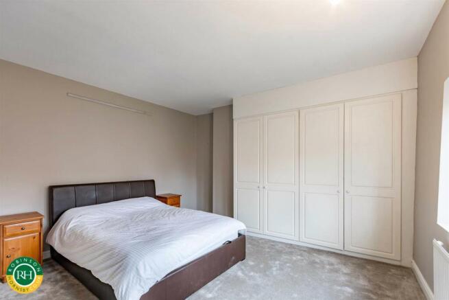 bed 1 (2).jpg