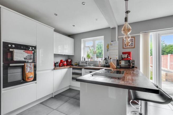 Kitchen Diner_1.jpeg