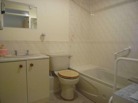 Photo 6
