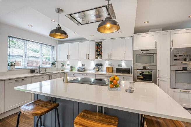 Kitchen/Breakfast Rm