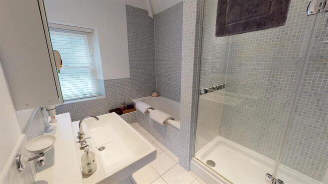 En-Suite to Master.jpg