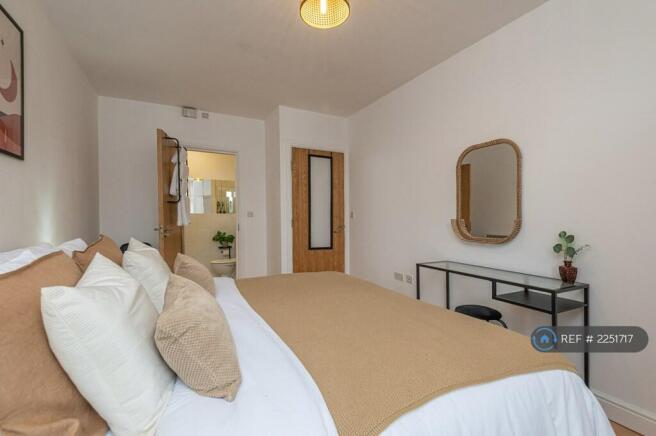 Bedroom 1 - Ensuite