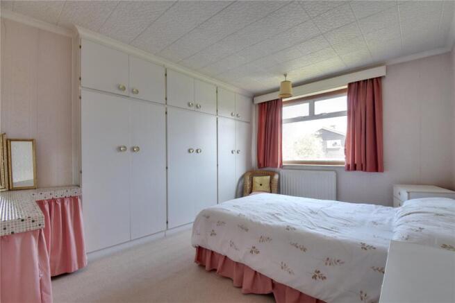3 bed House for sale Image 11