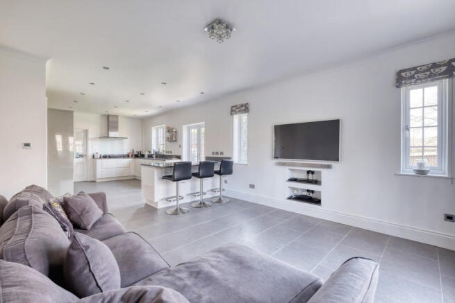 Kitchen/Dining/Fa...