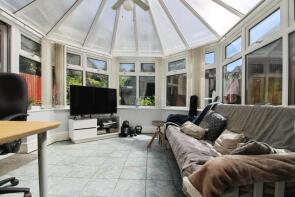 5, Osprey Close, Penarth CF64 5FD
