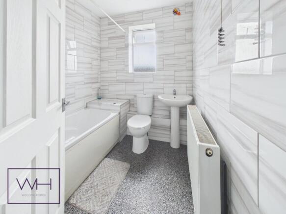3 bed Semi-Detached for sale Image 6