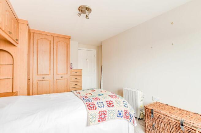 Bed 1