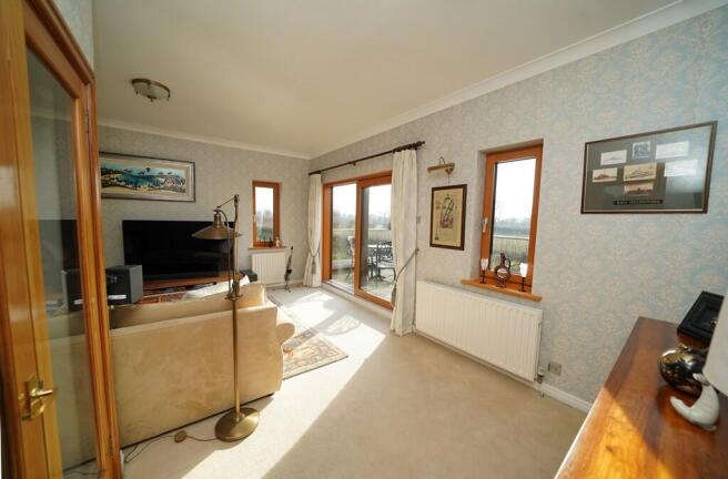 Lounge/Bedroom